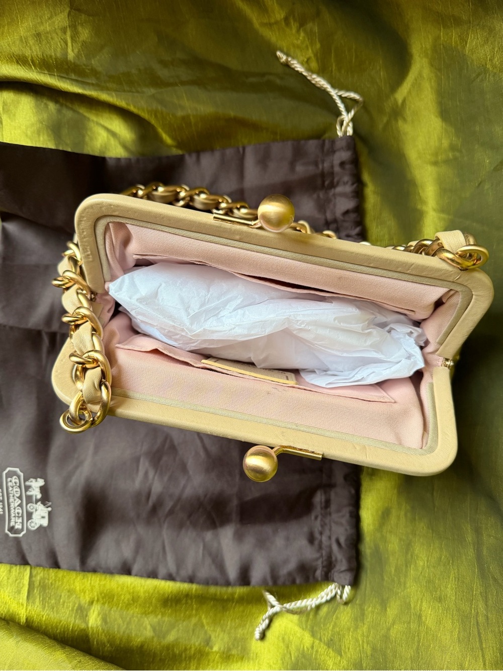Coach Madison Op Art Frame Kisslock Bag With Gold Chain Strap In Tan Vintage Y2K - Picture 3 of 7